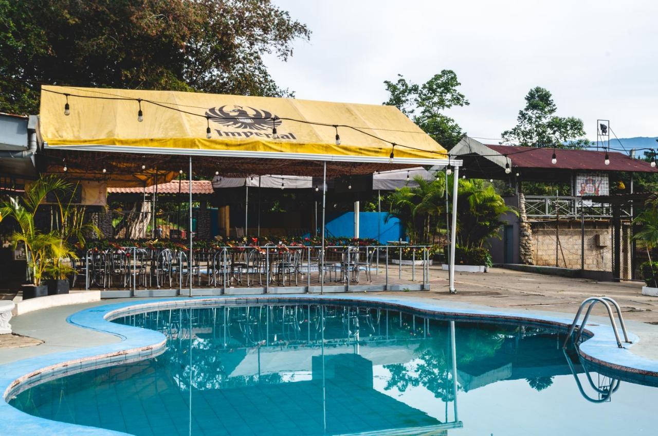 Cabinas El Prado San Isidro De El General Екстериор снимка