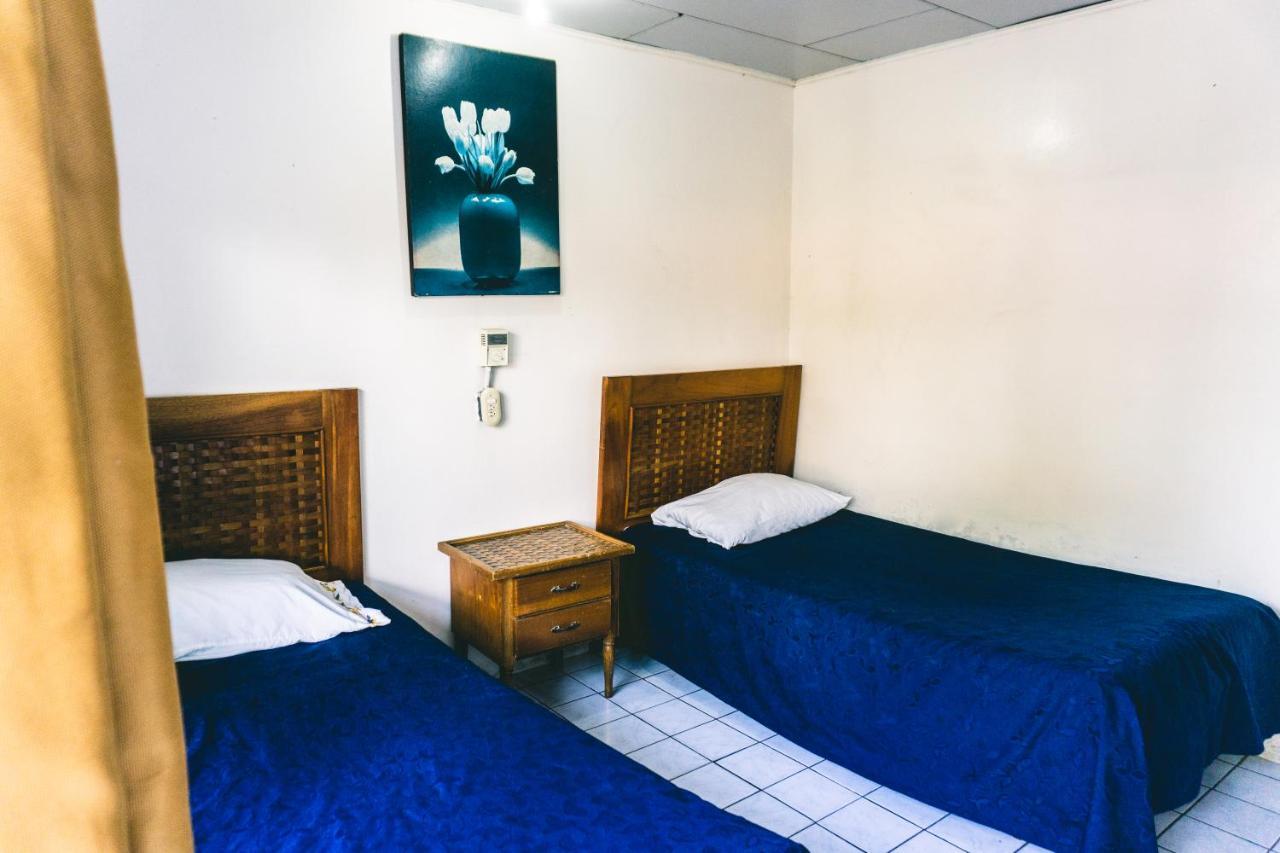 Cabinas El Prado San Isidro De El General Екстериор снимка