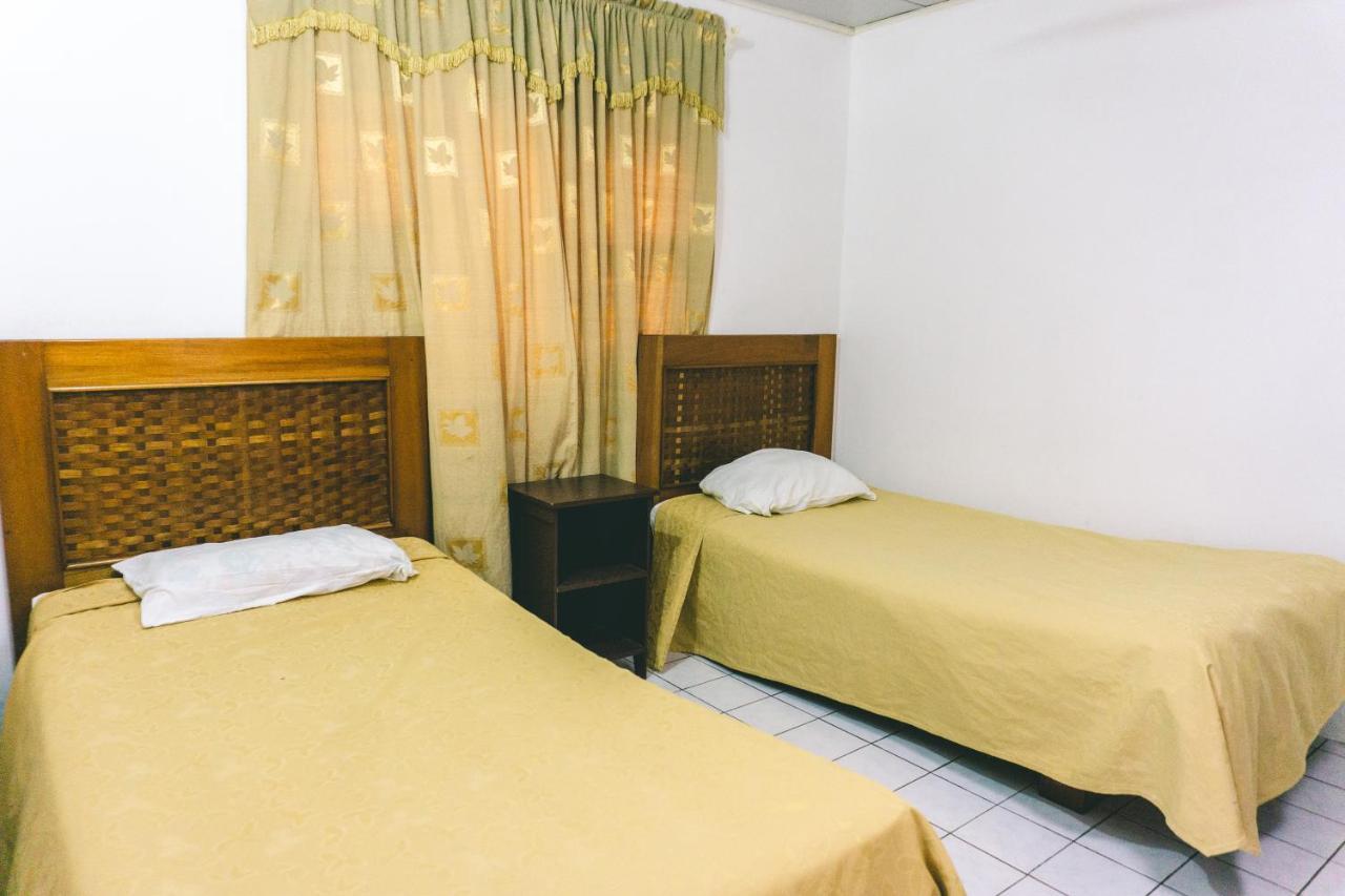 Cabinas El Prado San Isidro De El General Екстериор снимка