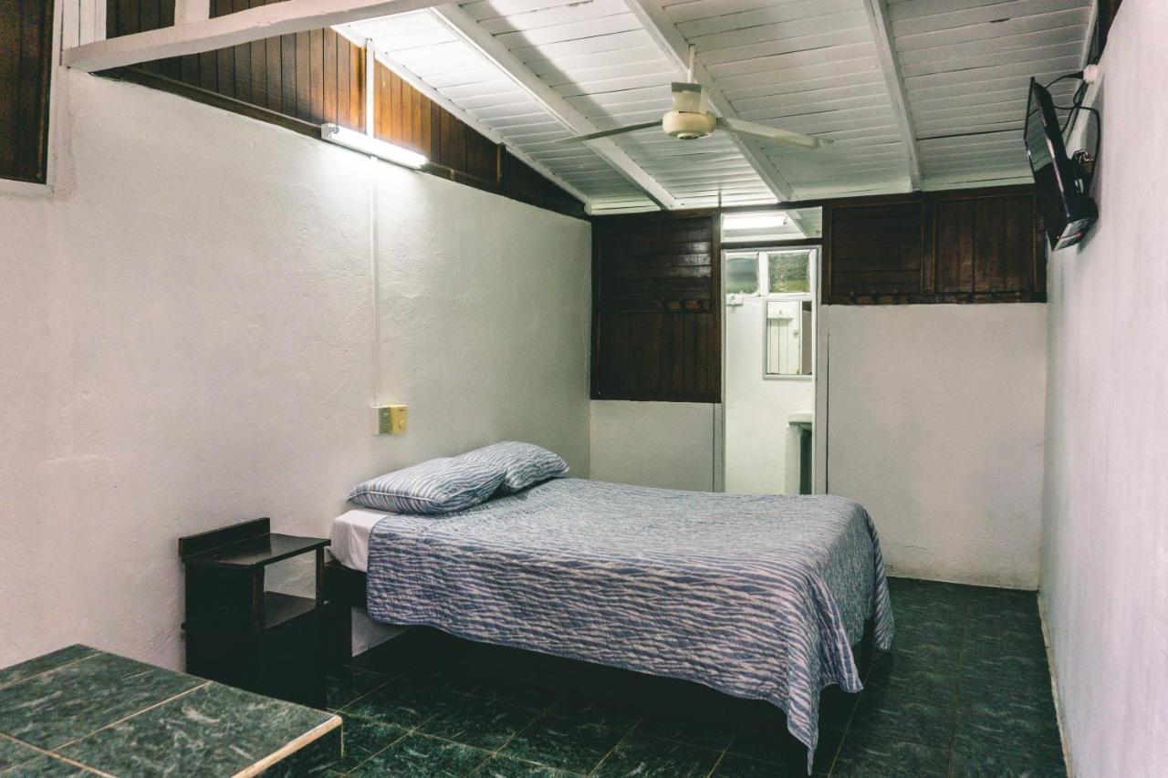 Cabinas El Prado San Isidro De El General Екстериор снимка