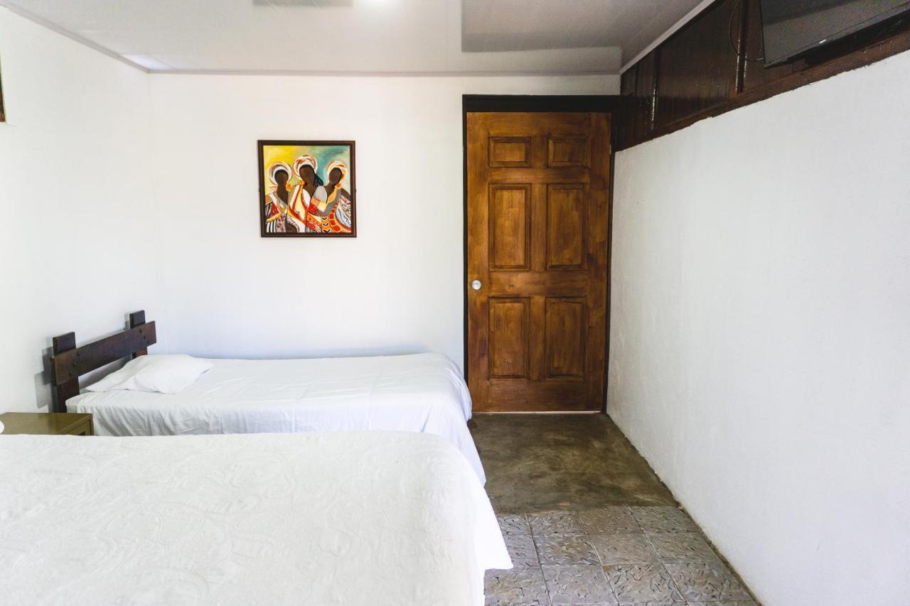 Cabinas El Prado San Isidro De El General Екстериор снимка
